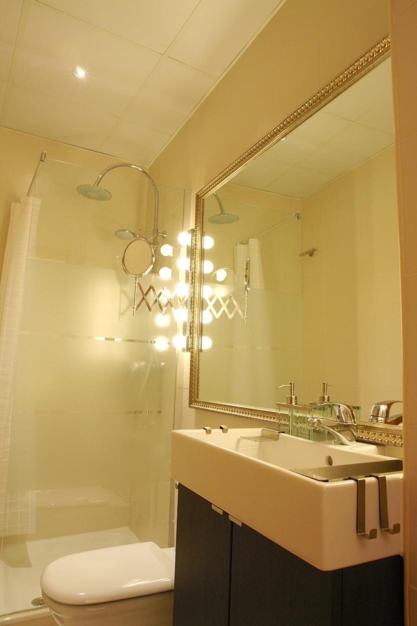 Moderno Y Centrico Apartamento 1 Dormitorio Malaga Bagian luar foto